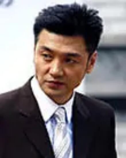 李安瑞,中国首部季播励志喜剧《 a target="_blank" href="/item/丑女