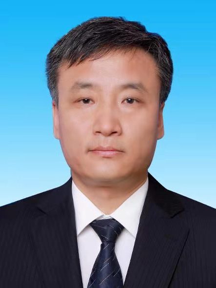  p data-id="sn05dkop671j">王胜利,男,蒙古族