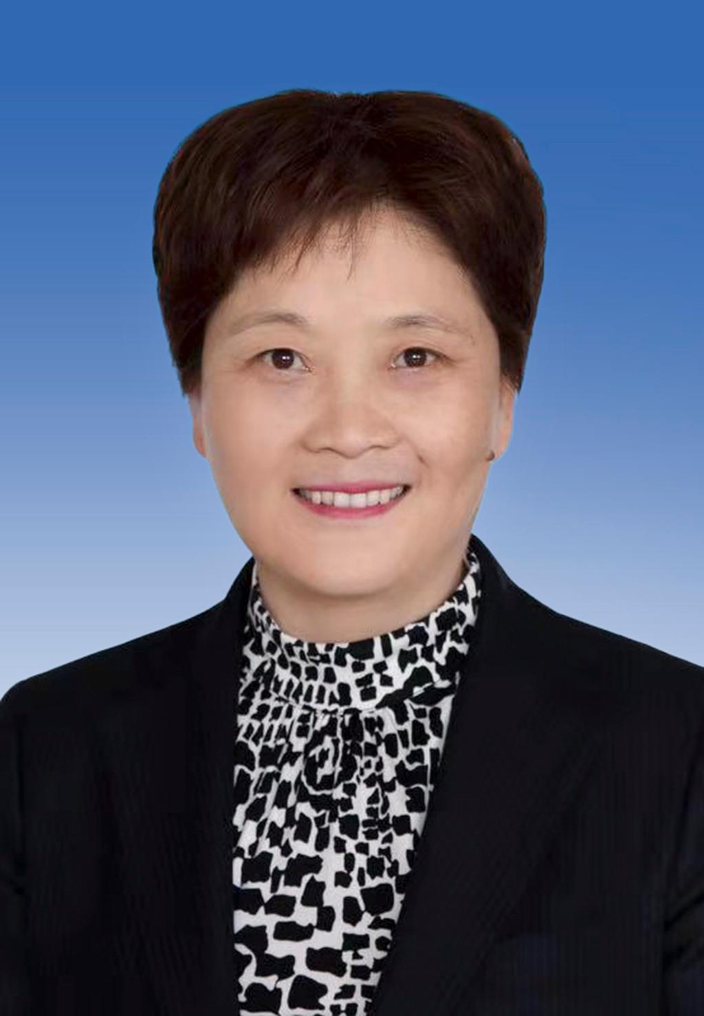 潘淑琴,女,汉族,1963年4月生,安徽无为人,中共党员,1981年7月参加