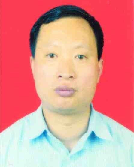  /p> p data-id="sjltprl2ep0p">现任临泉县供销社党组副书记,监事会