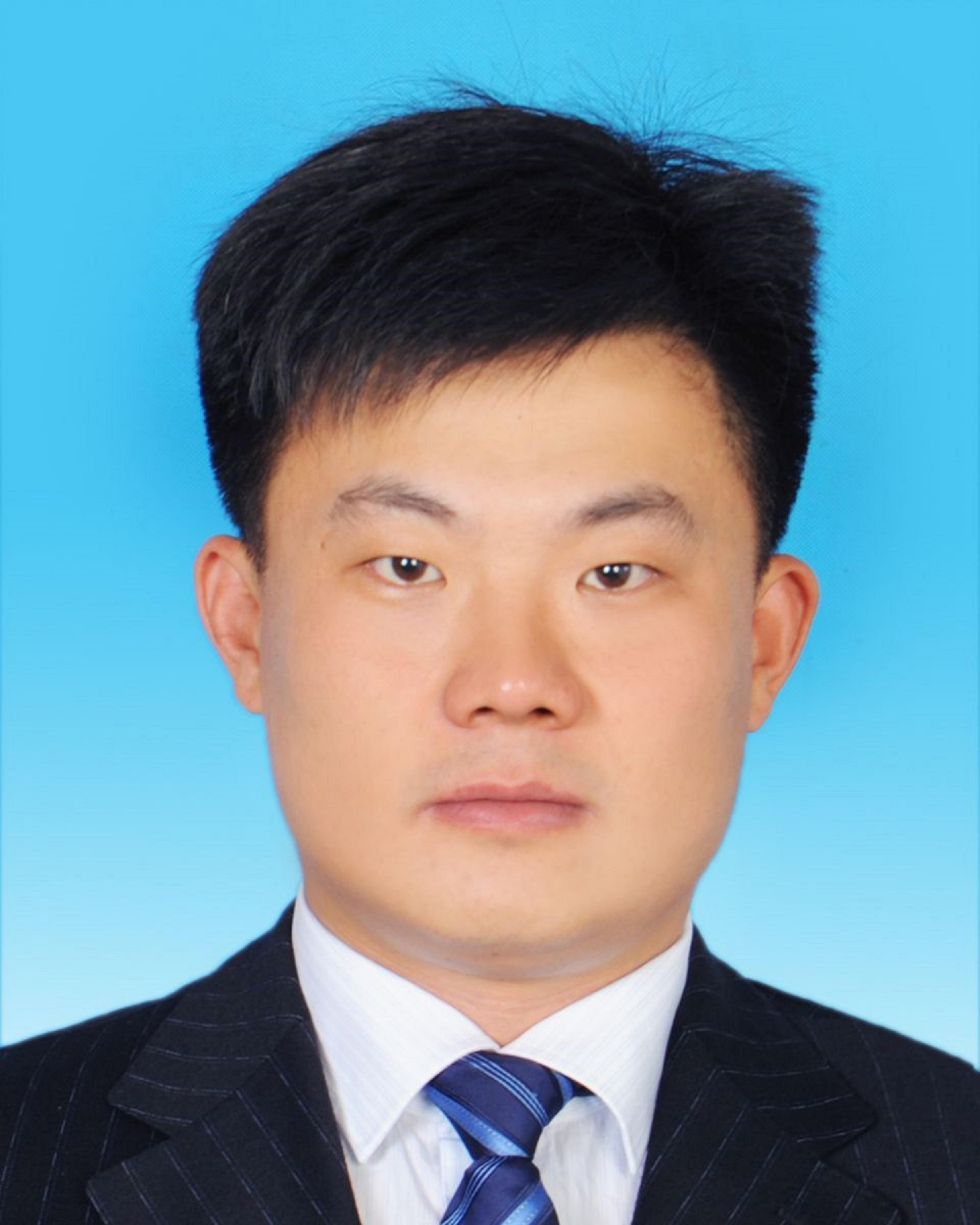 现任蒙阴县委常委,宣传部长,教育工委书记,副县长,党组成员, 三级调研