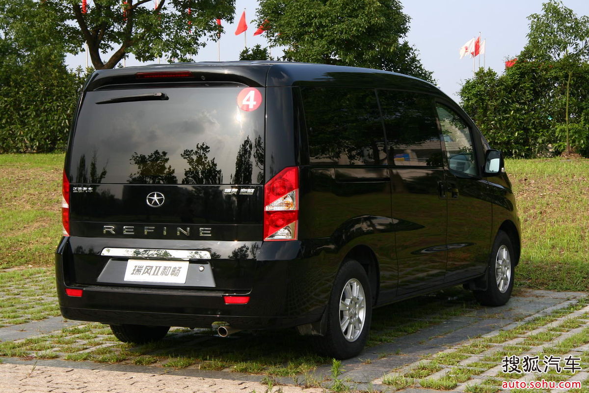 3u0nii73l">江淮瑞风作为江汽集团旗下"jac"的子品牌,深度聚焦mpv市场