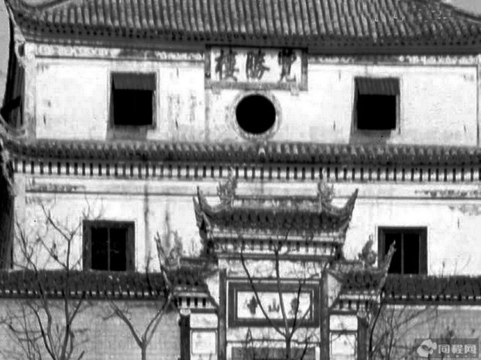  p>"宜昌古八景"中的单个景点的演变,据文字记载,如三游雨霁,东山图画