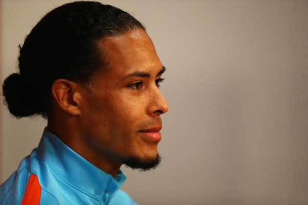  p data-id="gnc3g6w2kj">维吉尔·范迪克(virgil van dijk),1991年7