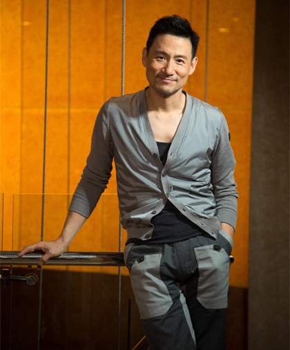  p>《夜了又破晓》是一首由 a target="_blank" href="/item/张学友