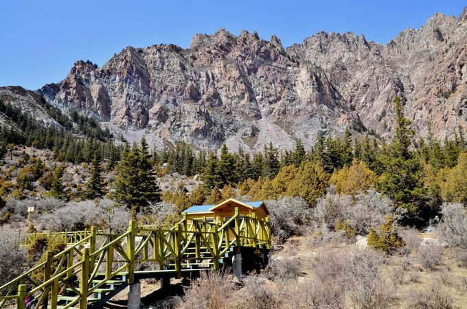  p>苏峪口位于宁夏银川市 a target="_blank" href="/item/贺兰县