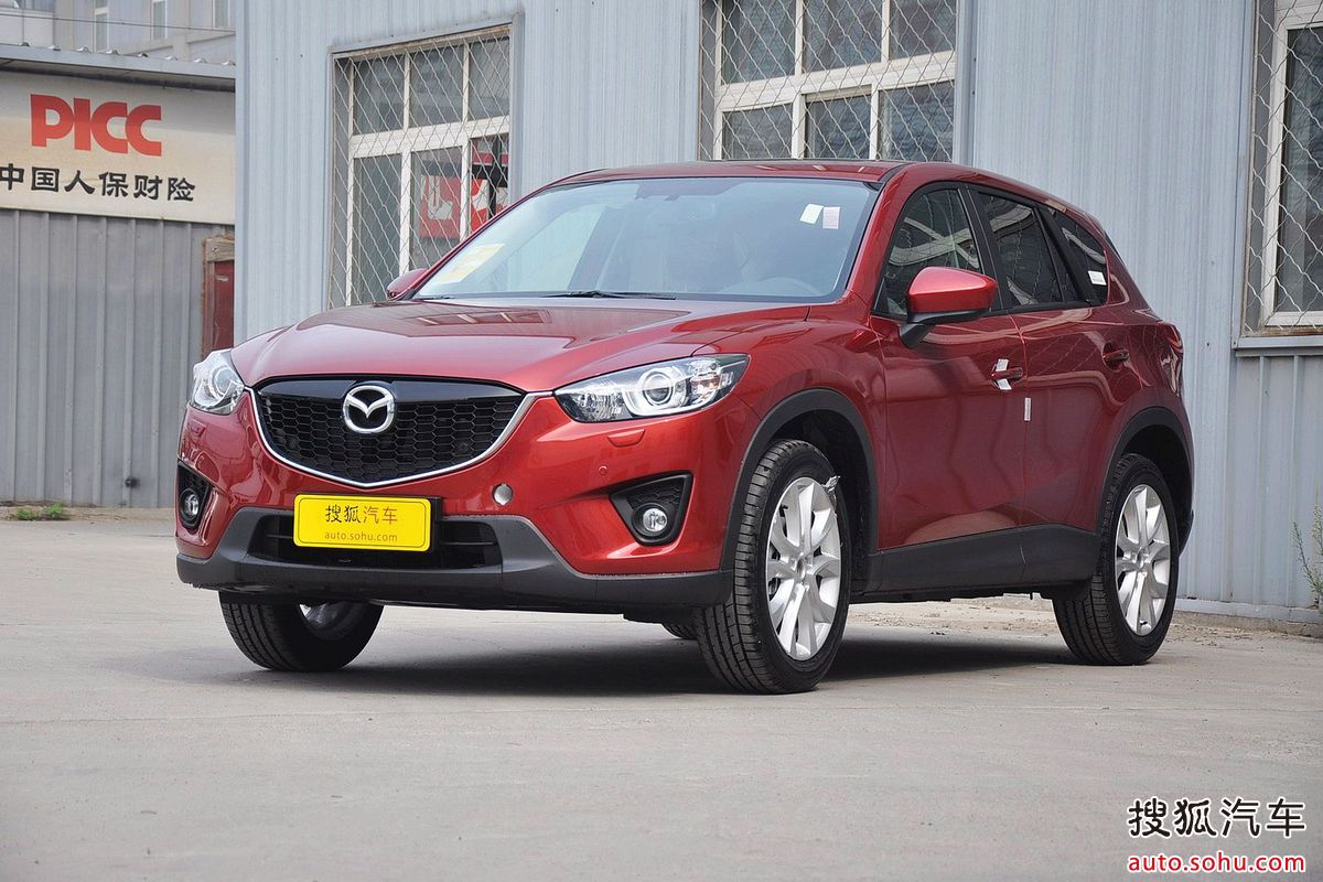  p>全新马自达cx-5定位于紧凑型suv,长,宽,高分别为4555/1840/1710(mm