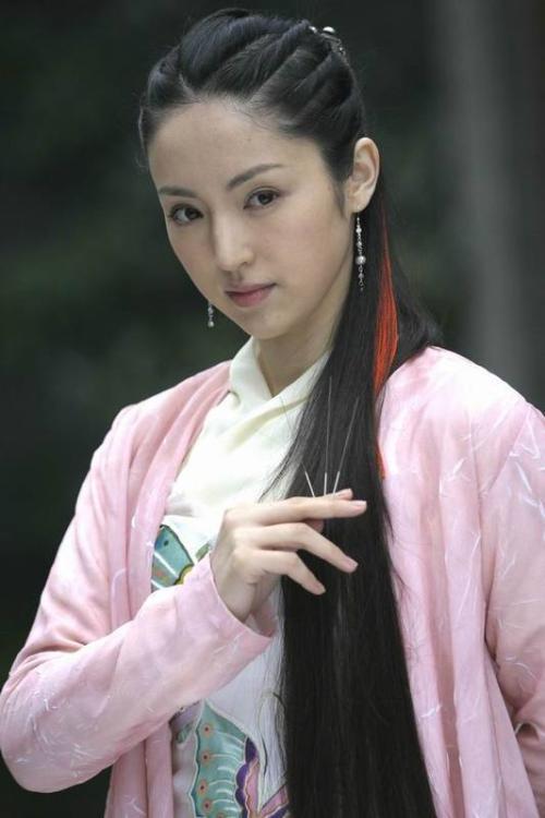董璇
