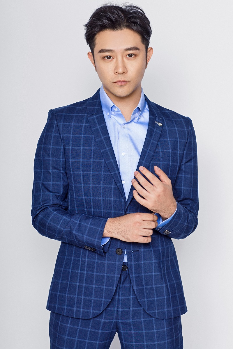  p>郭涛,1987年12月22日出生于山西太原,中国内地男主持人,毕业于中国