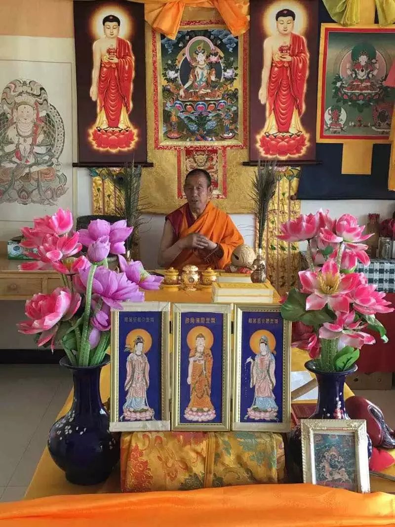  p data-id="gnfcr7toxu">岩岗寺是藏传佛教寺院,也是藏传黄教创始人