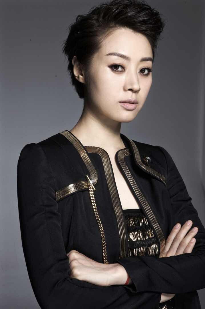  p>范志博,1月2日出生于辽宁省沈阳市,中国内地女演员,毕业于 a