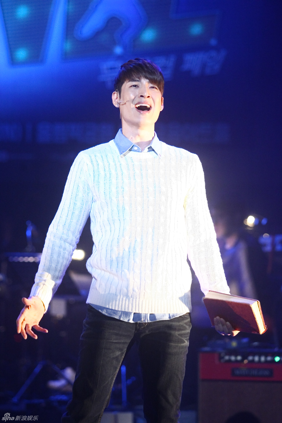  p>孙浩英,1980年3月26日出生于美国,韩国歌手,演员,是 a target="