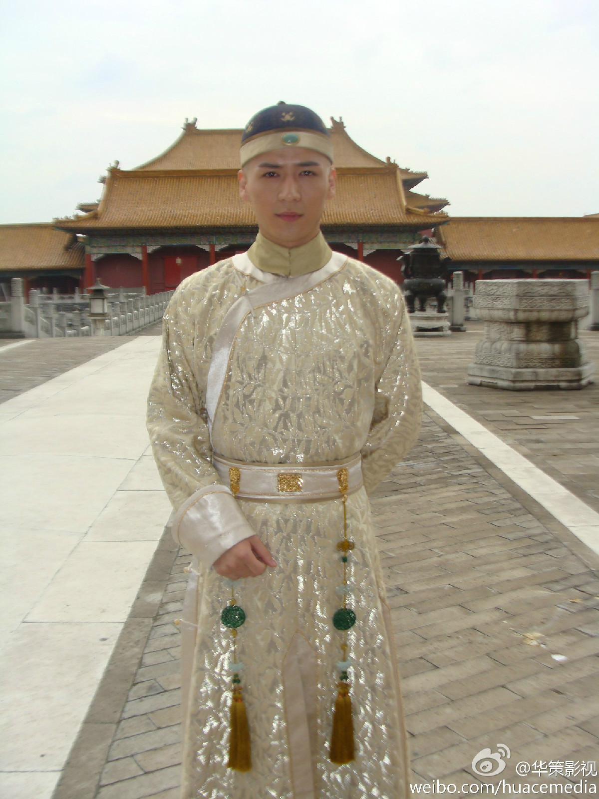 中国内地影视男演员,毕业于 a target="_blank" href="/item/上海戏剧