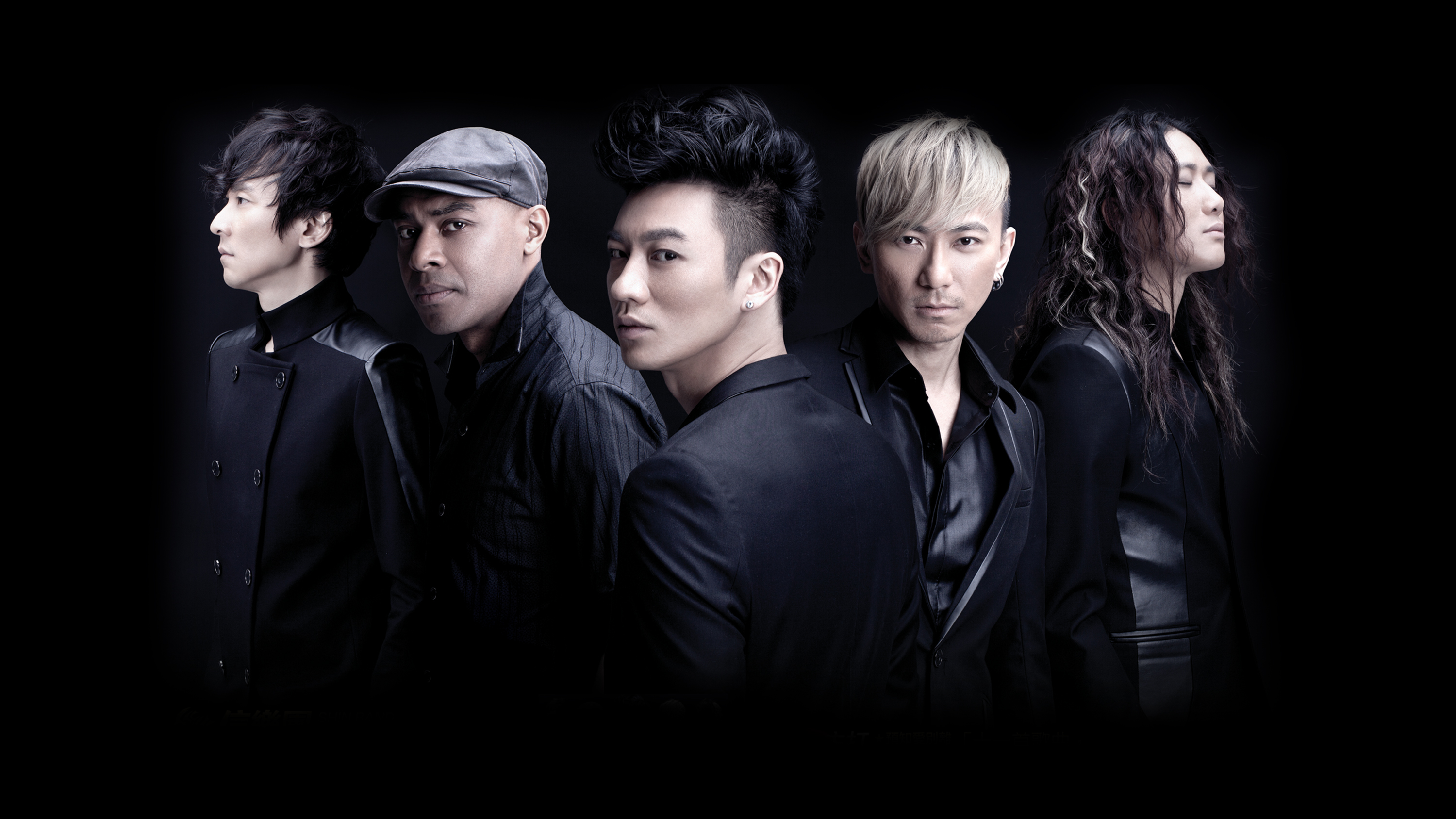  p>刘飞鸣,原名刘文杰,1982年5月8日出生于贵州省