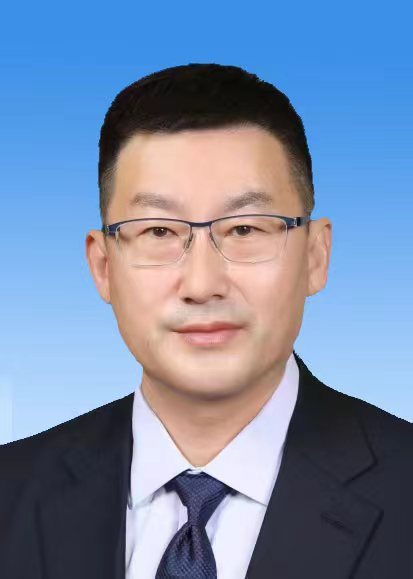 张兵,男,汉族,山东海阳人,1971年8月出生