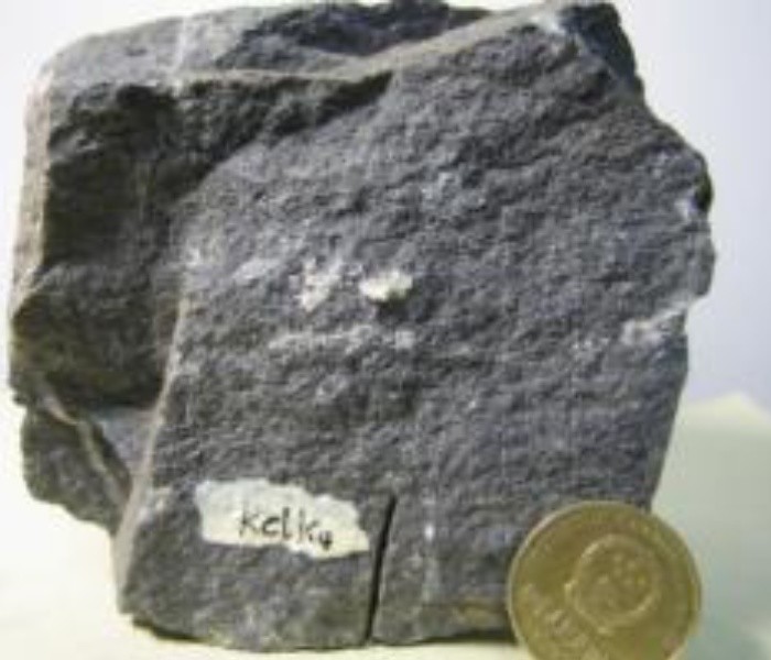 斑状细粒金伯利岩