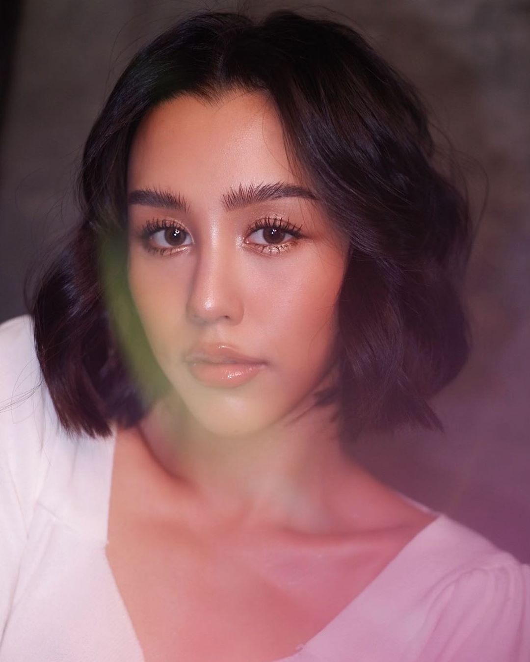 维·班秀理维塔那措(lily),1994年11月17日出生于泰国,泰国女演员