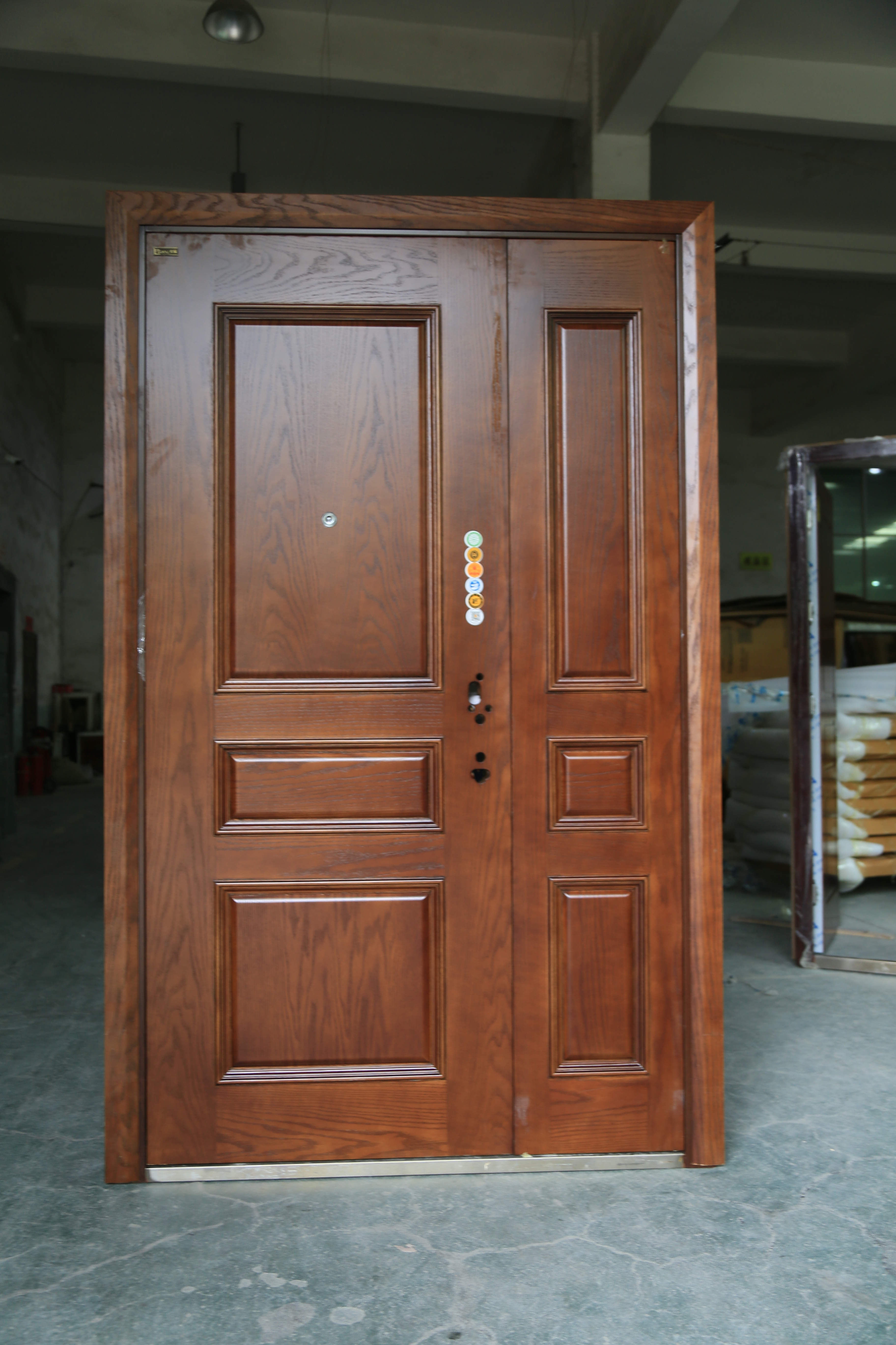  p>索福门业座落于浙江省永康市.