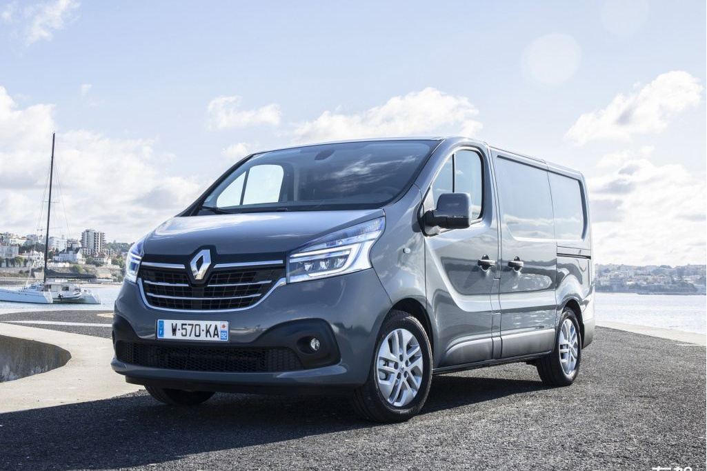  p>trafic是雷诺(进口)旗下中大型mpv. /p>