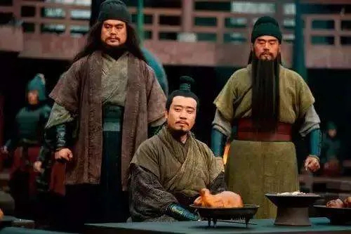 论“打不死的小强”，刘备，你不得不服_百科TA说