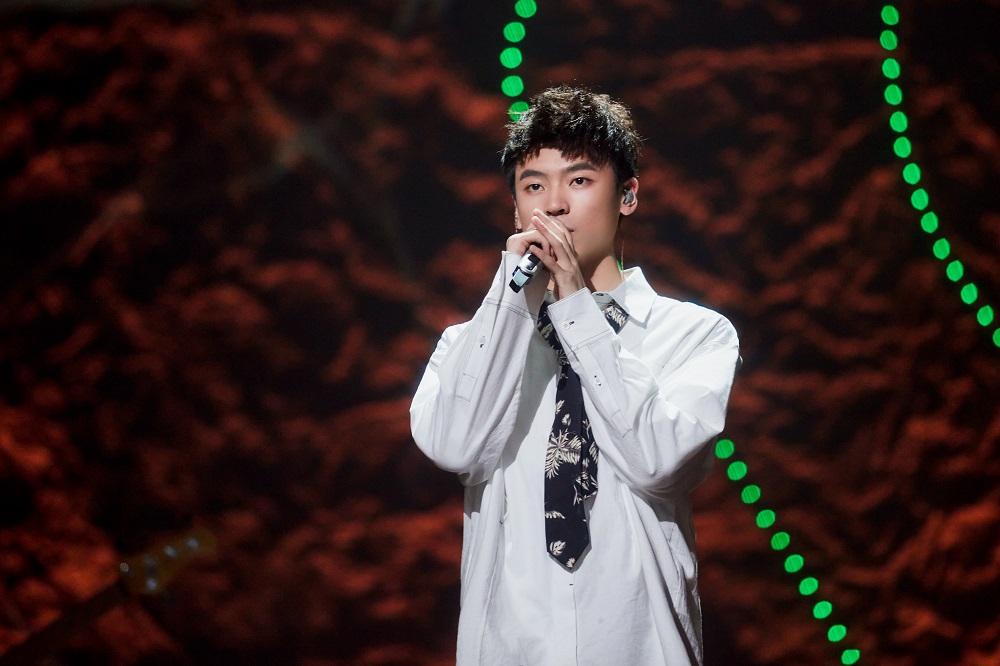  p data-id="gnx3hc5icy">隔壁老樊,本名樊凯杰,1998年11月2日出生于 