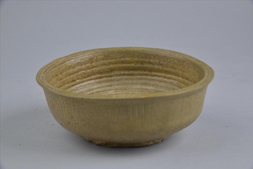 西周原始青瓷小碗