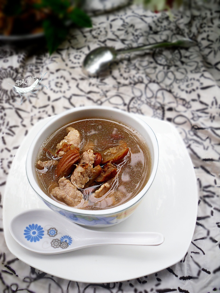 虫草川贝炖瘦肉