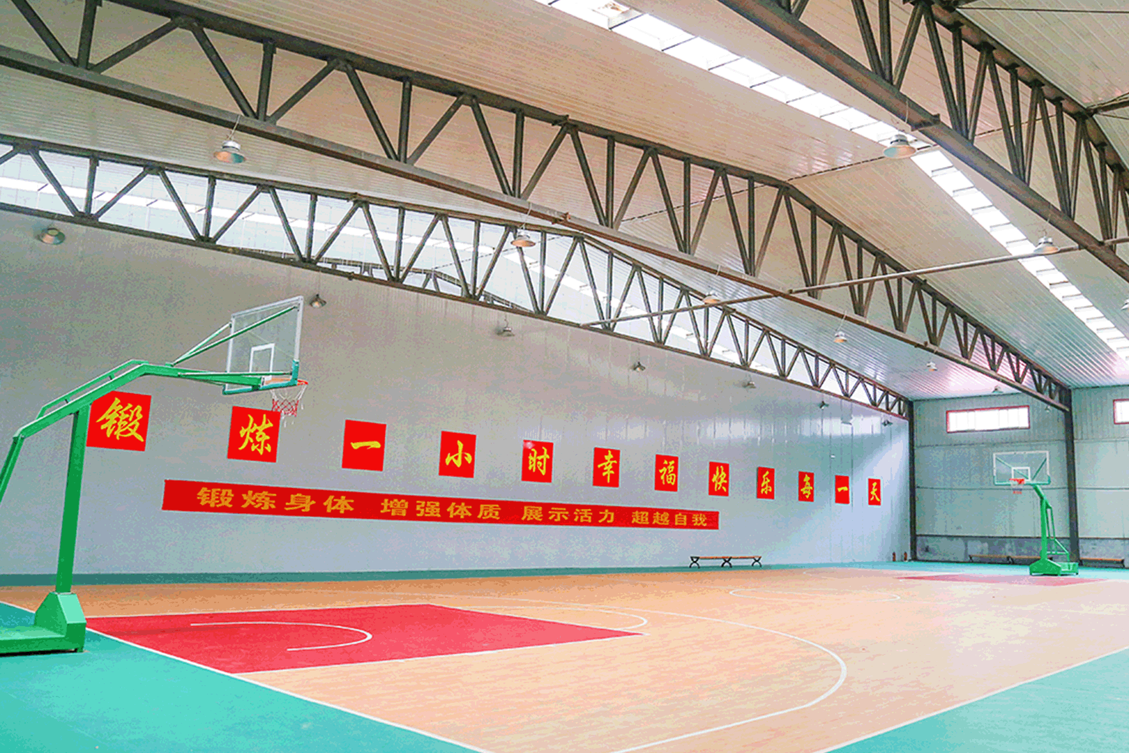  p>石家庄城市经济职业学院,创办于2001年,是一所以财经管理,航空旅游