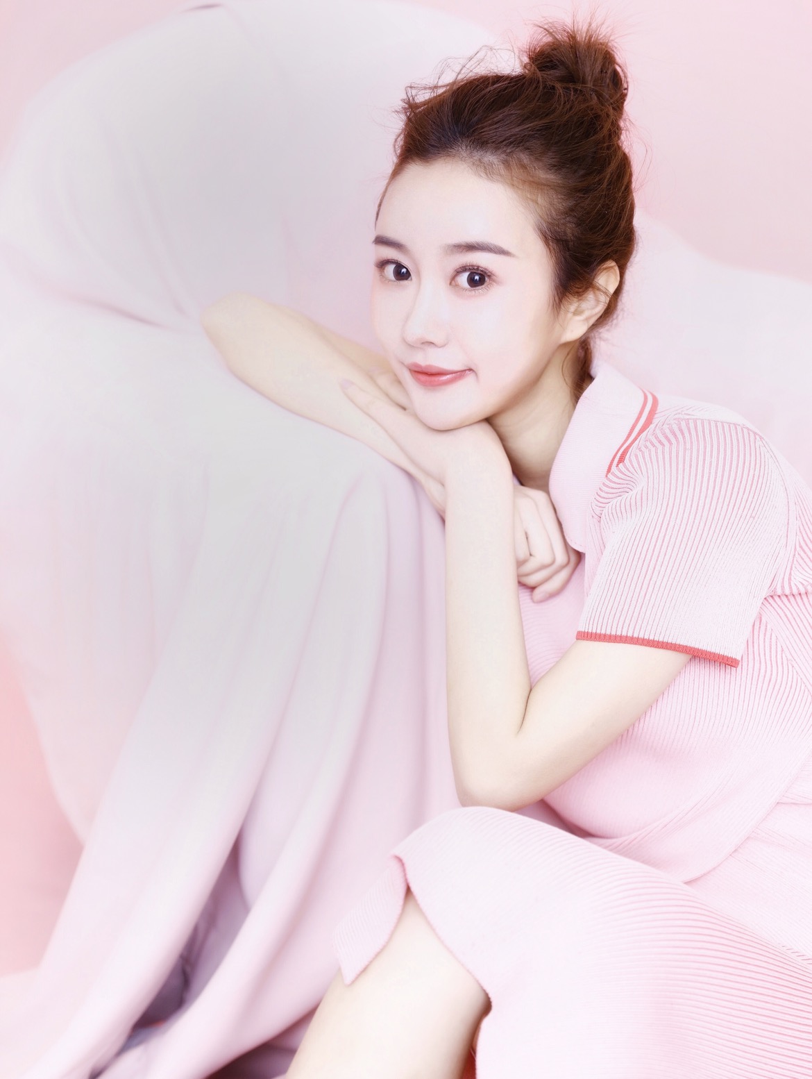  p>王奕,出生于上海,中国内地女演员,毕业于 a target="_blank" href=