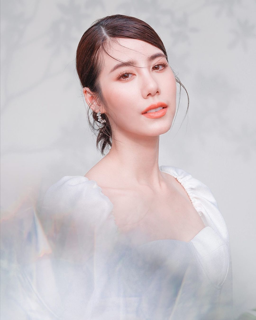  p>艾丝特·苏普莉拉(esther),1994年5月18日出生于泰国,泰国女演员