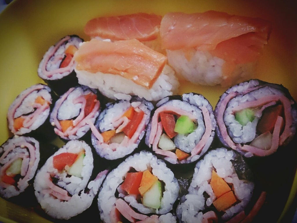 生鱼片寿司便当