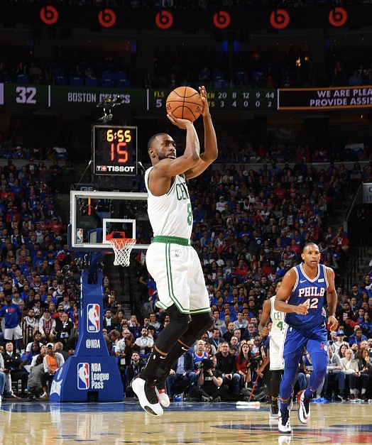  p>肯巴·沃克(kemba walker ),1990年5月8日出生于 a target="_blank