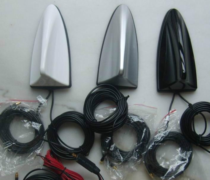  p>汽车天线是拦截发射台发射的高频电波并传输给汽车收音机,车载电话