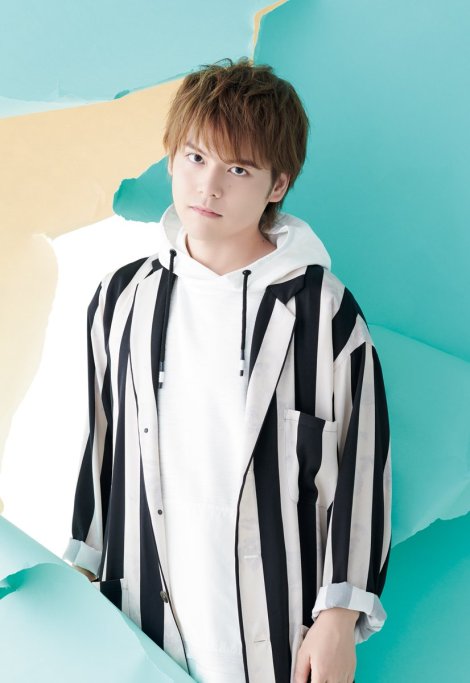  p>内田雄马,日本的男性声优,歌手,东京都出生,所属事务所为im