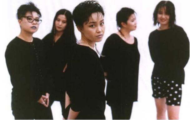  p>眼镜蛇女子乐队,中国唯一的女子摇滚乐团,成立于1989年夏天.