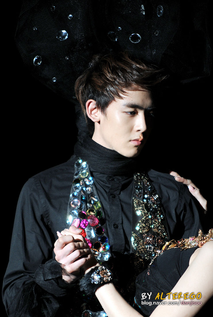 nichkhun buck horvejkul