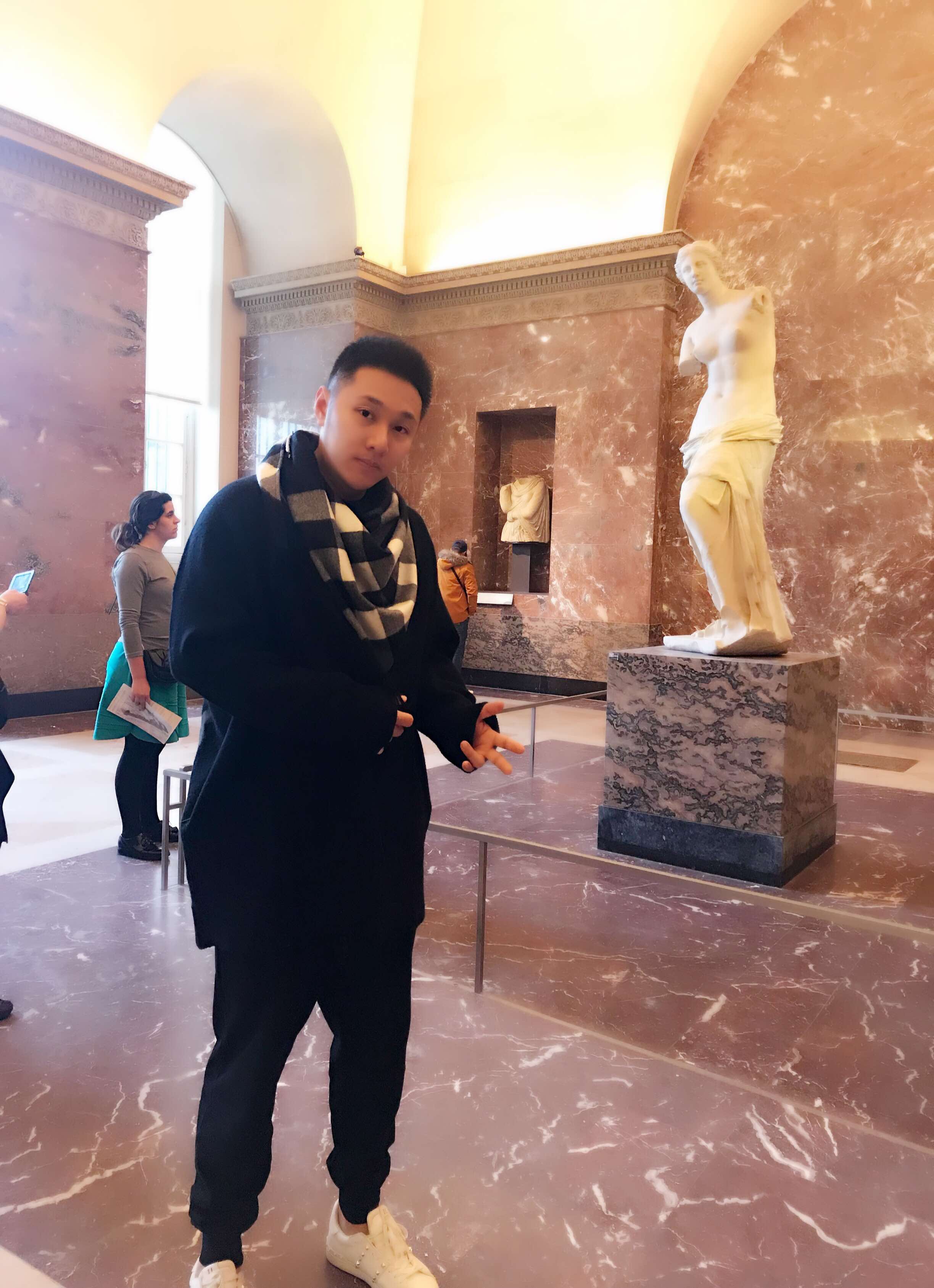  p>王凯峰,英文名jason_wang,1992年6月20出生于辽宁省 a href="#"