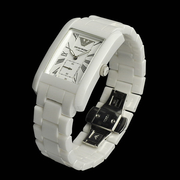 阿玛尼男士白色石英精密陶瓷方形手表