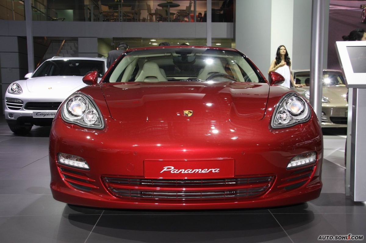 保时捷 panamera