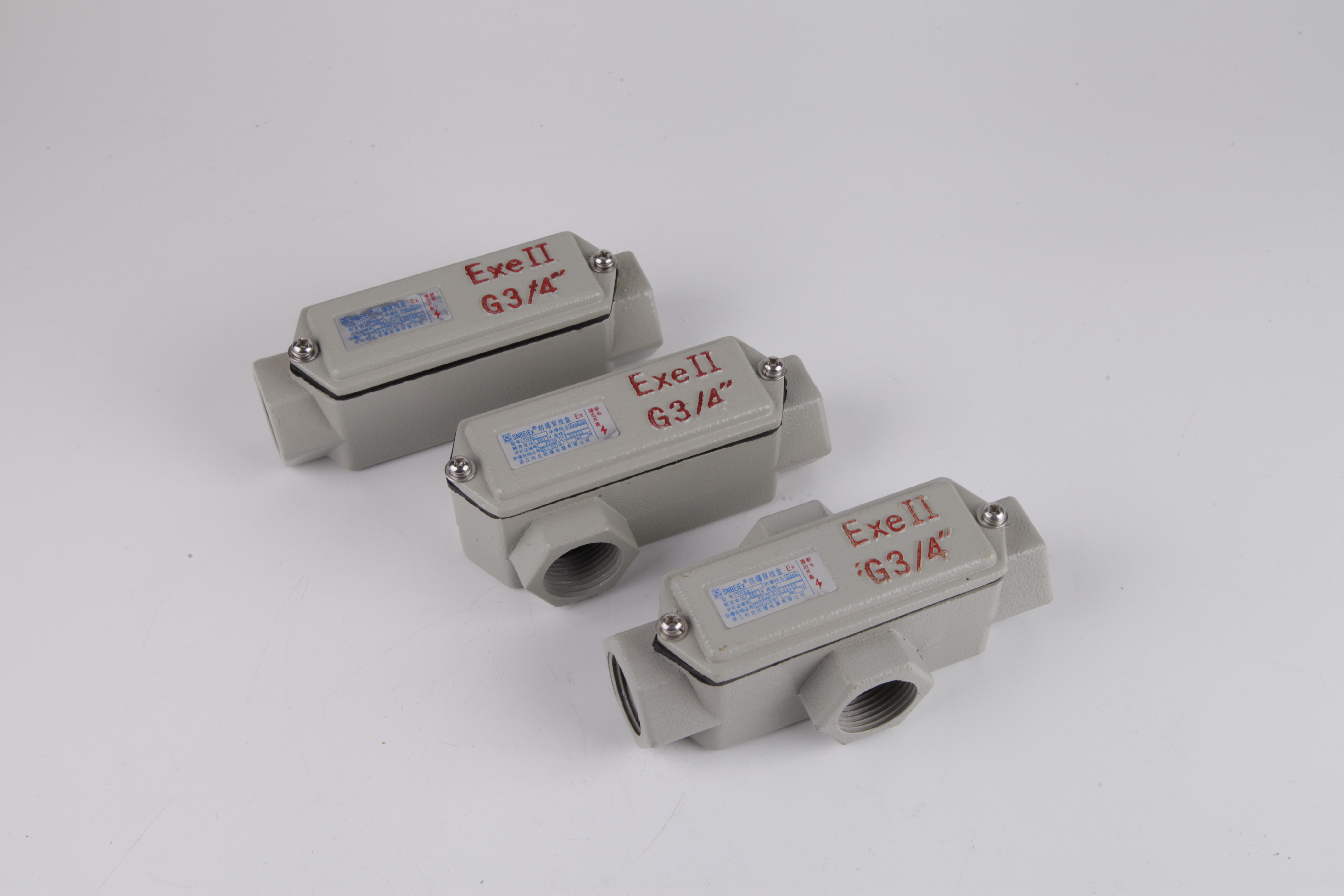 防爆三通接线盒