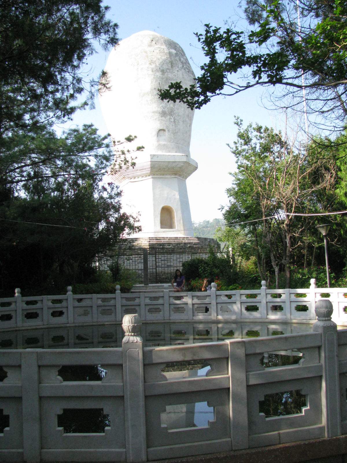 href="/item/云南省大姚县">云南省大姚县 /a>白塔公园中,始建于唐