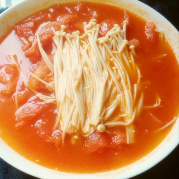 金针菇番茄浓汤