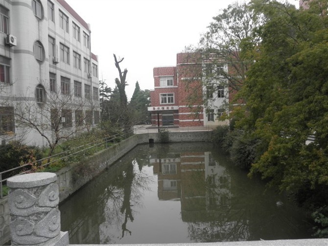 盐城市时杨中学