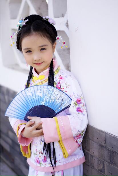  p>法图麦·天缘,小名叫缘宝公主,汉名鲍天缘,英文名为fatimah,2007年