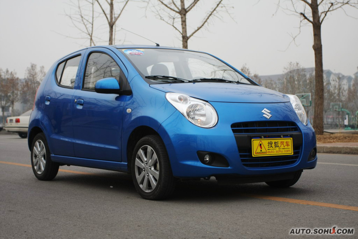  p>铃木奥拓是一款由中日合资的重庆 a href="#">长安铃木汽车有限