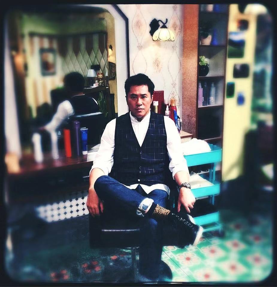  p> a target="_blank" href="/item/邵仲衡">邵仲衡 /a>,1964年2月24