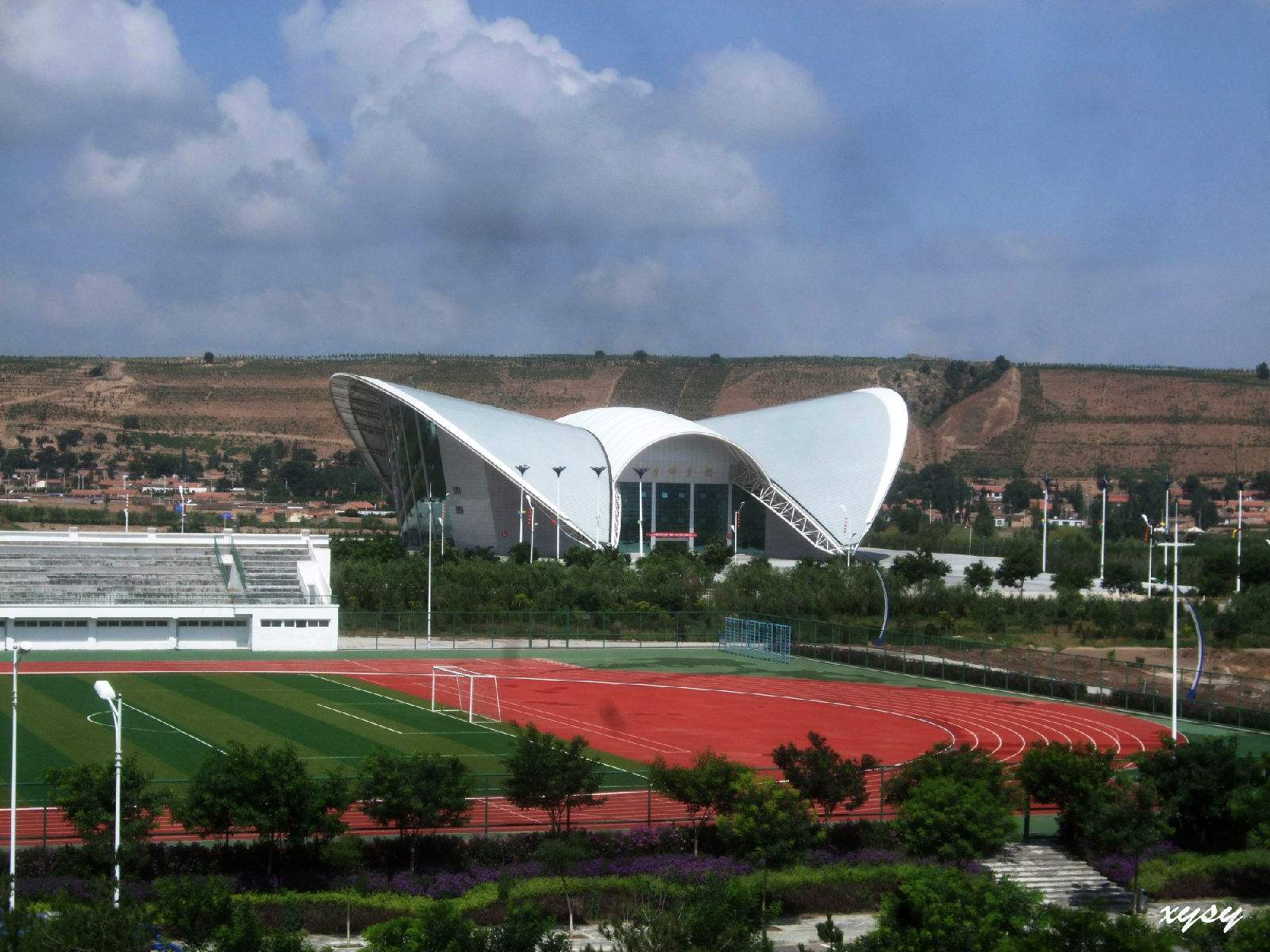  p>宁夏师范学院坐落于宁夏南部六盘山下历史名城——固原市,隶属宁夏