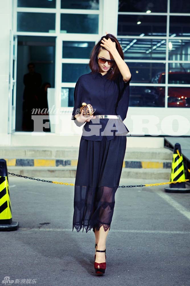  p>张歆艺,1981年5月29日出生于 a target="_blank" href="/item/四川