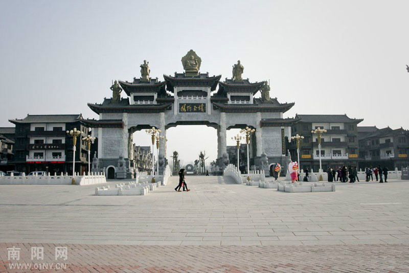  p>镇平县,隶属河南省 a target="_blank" href="/item/南阳市">南阳