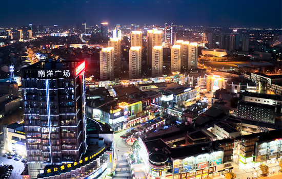 data-lemmaid="2213526">城厢镇 /a>隶属于江苏省苏州市太仓市,南临 a